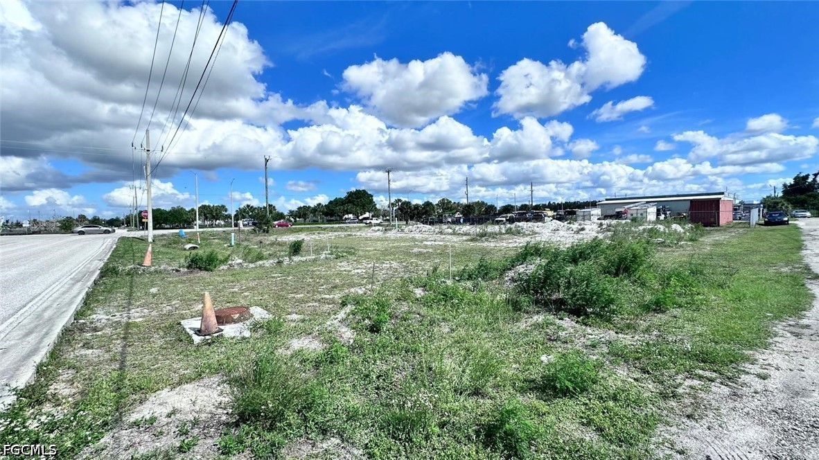 3511 Veronica S Shoemaker Blvd Property Photo 3