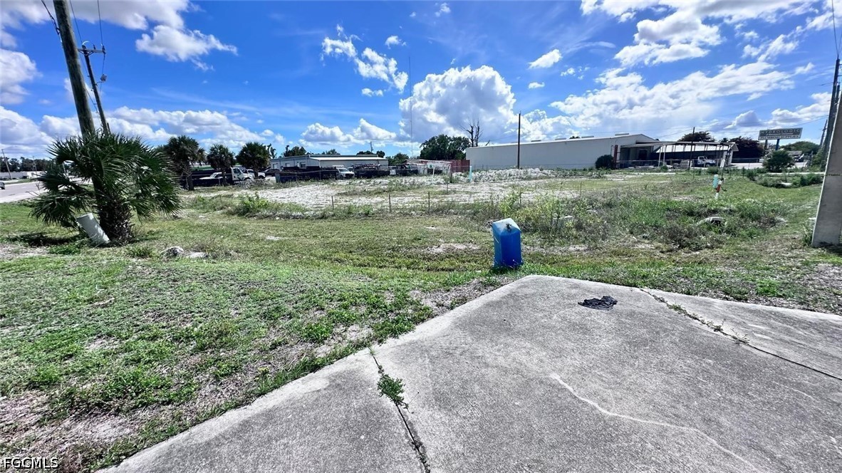 3511 Veronica S Shoemaker Blvd Property Photo 8