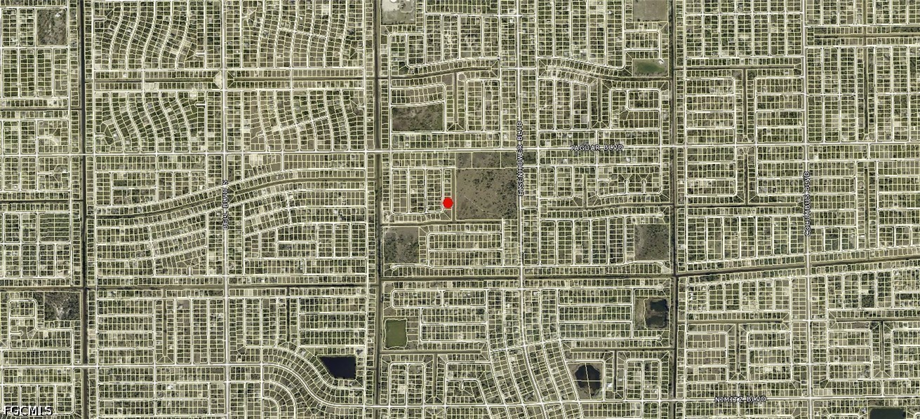 930 Ashley Oaks Dr Property Photo 2