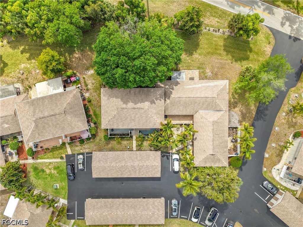 4293 Island Cir 4 Property Photo 47