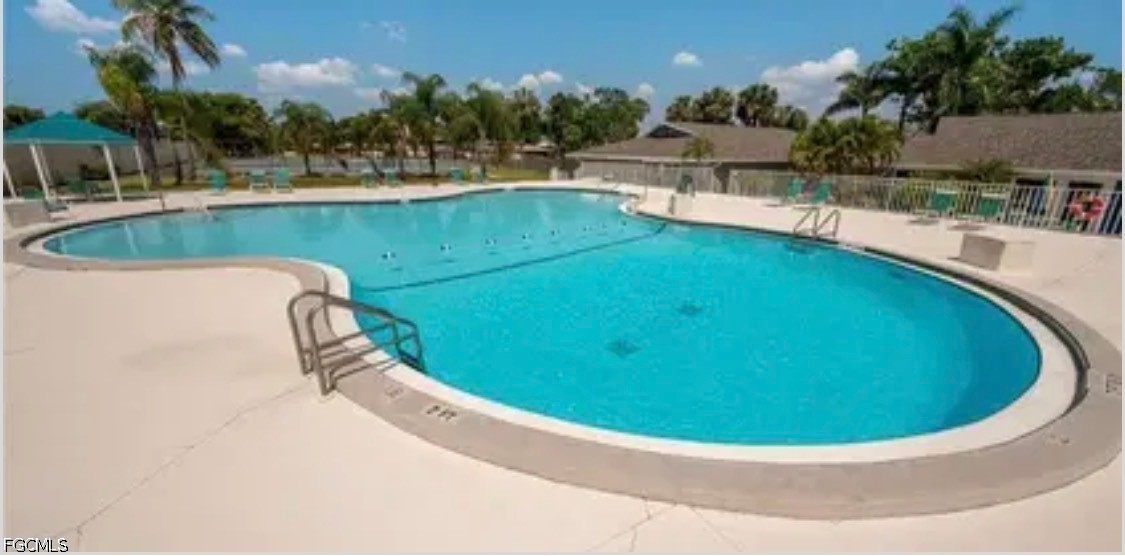 4293 Island Cir 4 Property Photo 48