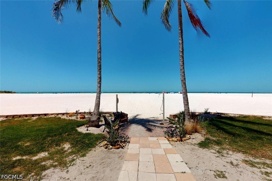 6660 Estero Blvd 105 Property Photo 3
