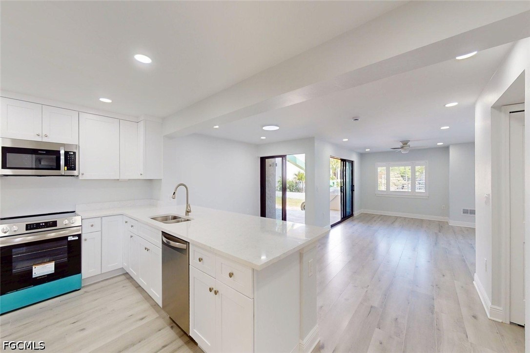 6660 Estero Blvd 105 Property Photo 6