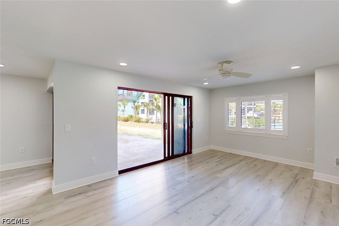 6660 Estero Blvd 105 Property Photo 17