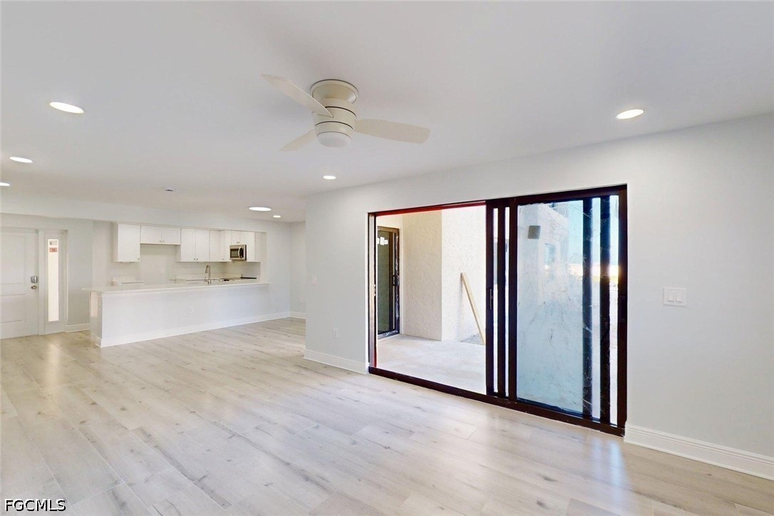 6660 Estero Blvd 105 Property Photo 18