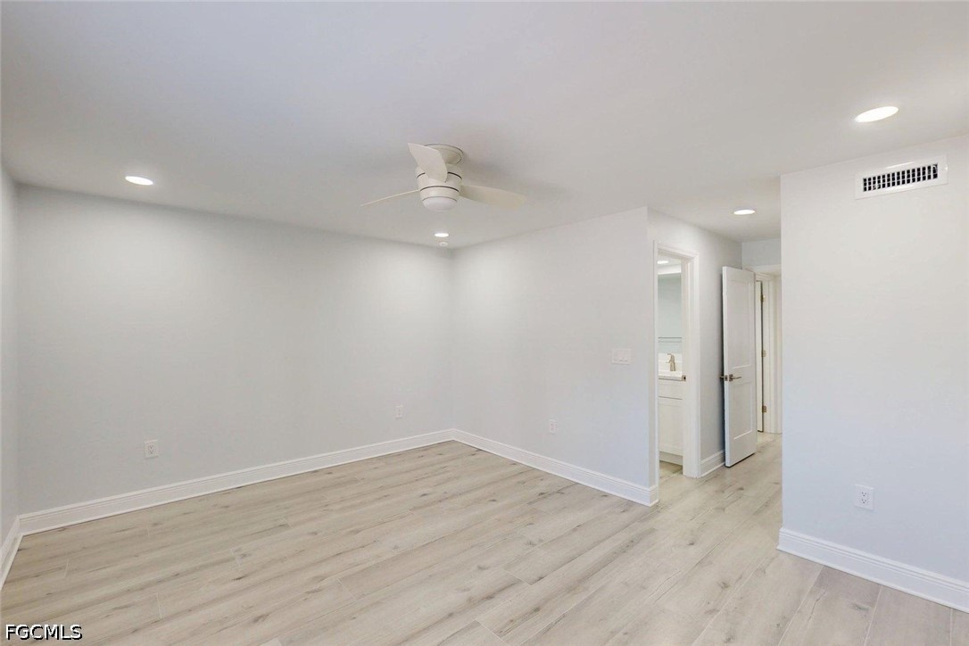 6660 Estero Blvd 105 Property Photo 28