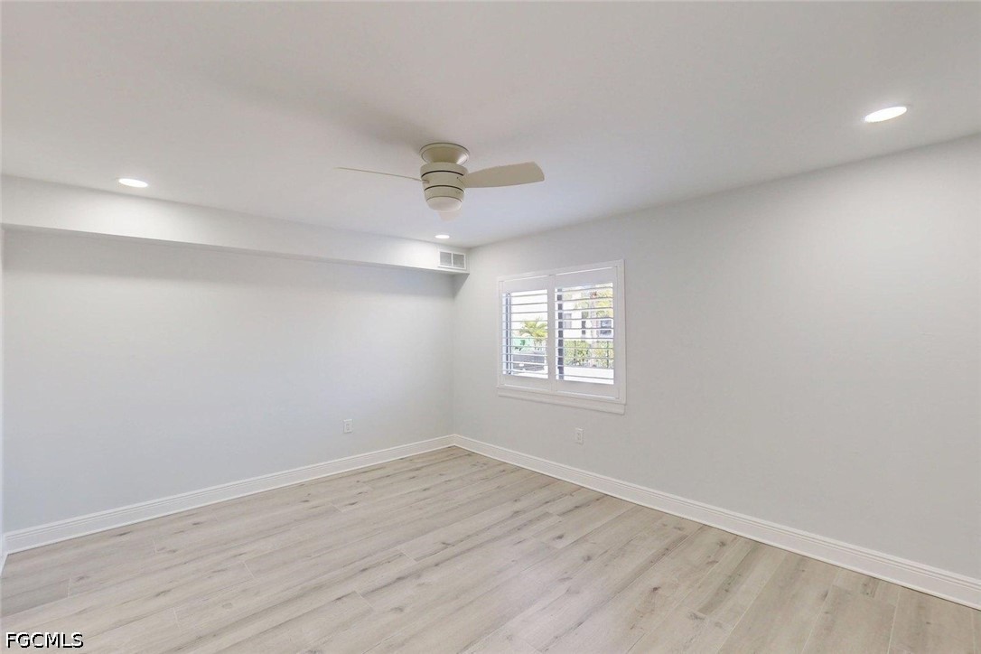 6660 Estero Blvd 105 Property Photo 30