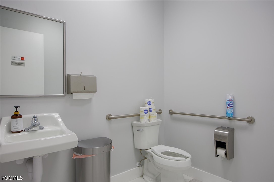 22904 Lyden Dr 1 Property Photo 21