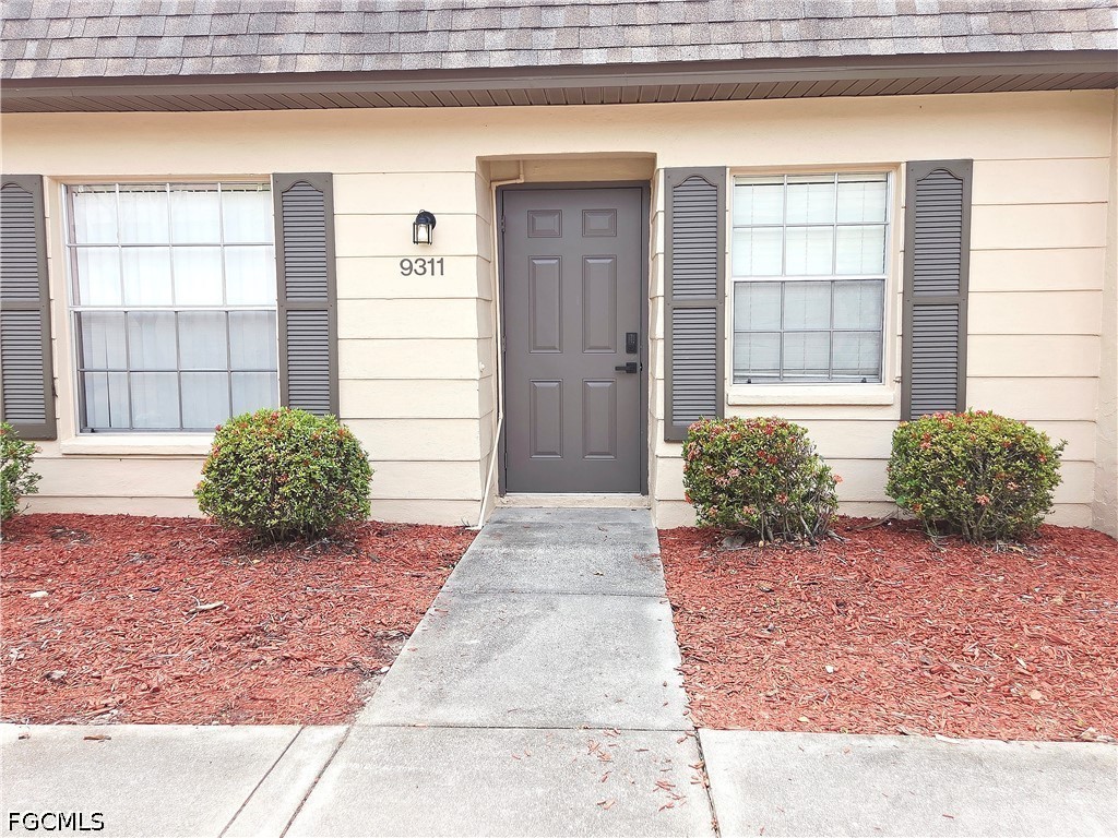 9311 Lennex Ln Property Photo 1