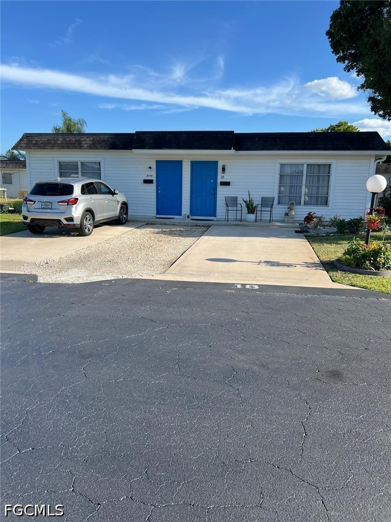 18 Hamlin CT Property Photo 1