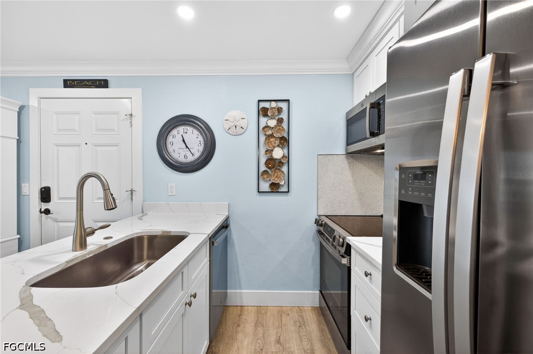 845 E Gulf Dr 1441 Property Photo 16