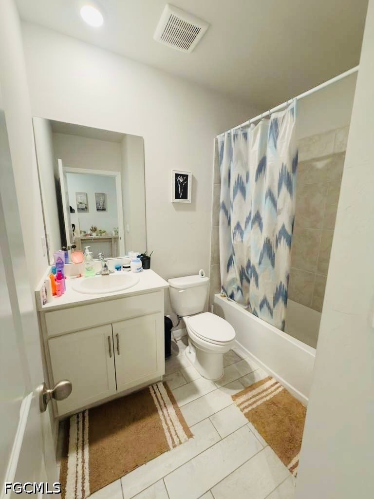2908 Nw 9th St Property Photo 5