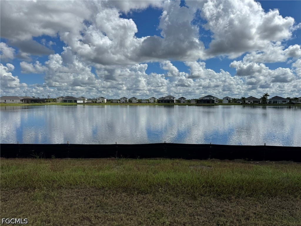 11704 Birdsong Loop Property Photo 17