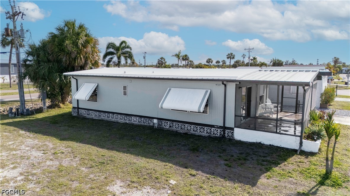 5655 Captain John Smith Loop Property Photo 5