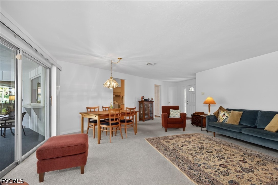 5148 Fairfield Dr Property Photo 5