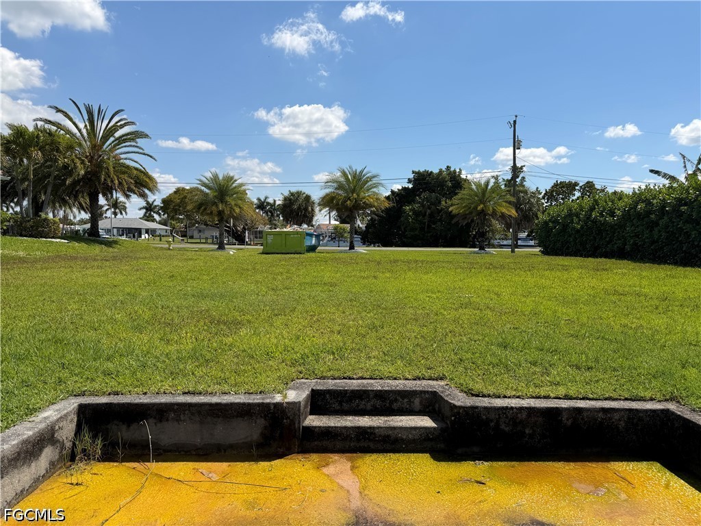 2151 Club House Rd Property Photo 4