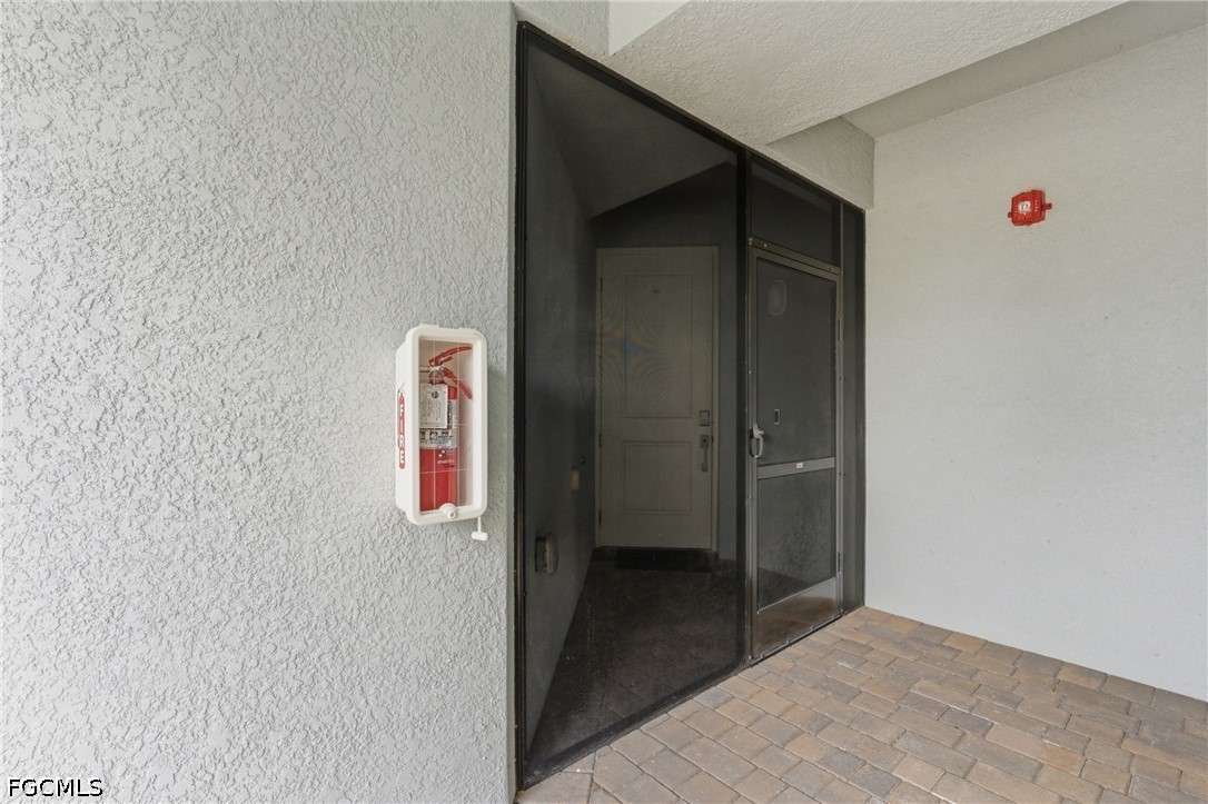 14151 Heritage Landing Blvd 1011 Property Photo 3