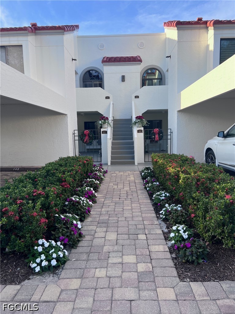 619 Beachwalk Cir I201 Property Photo 1