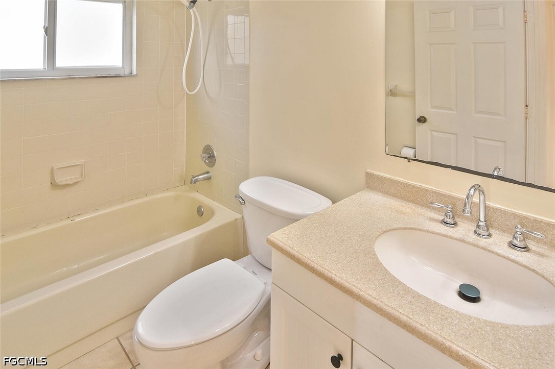 15065 Cloverdale Dr Property Photo 12