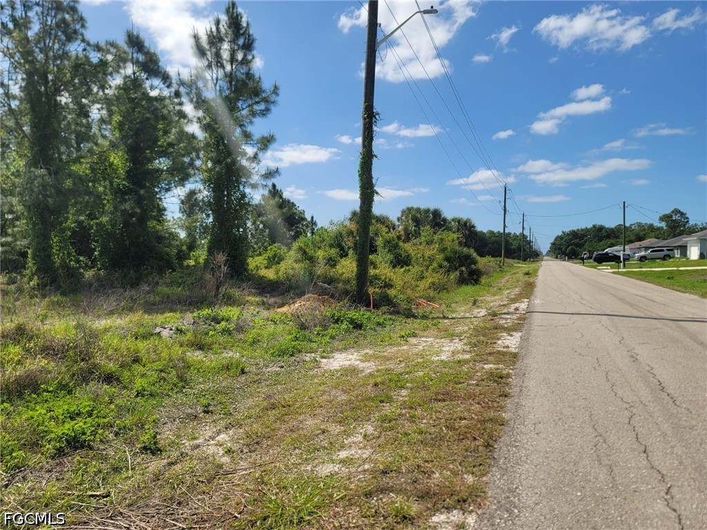 1912 Moore Ave Property Photo 3