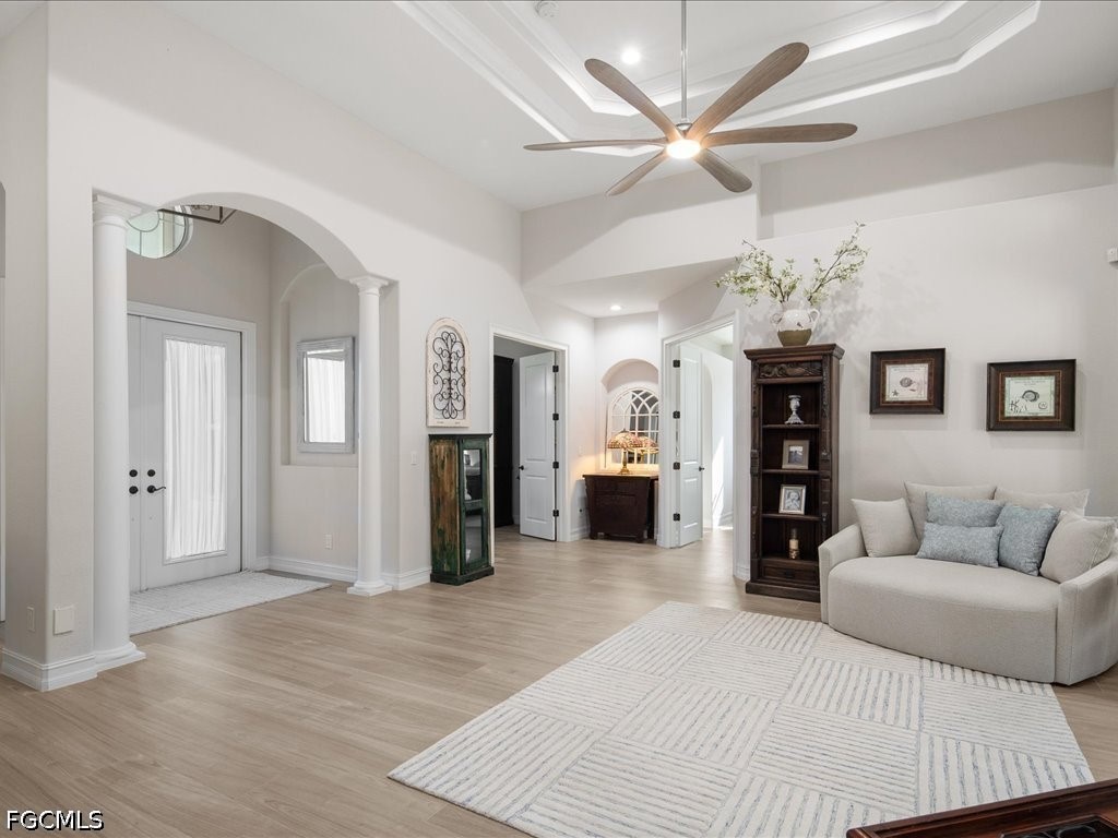 16109 Waterleaf Ln Property Photo 4