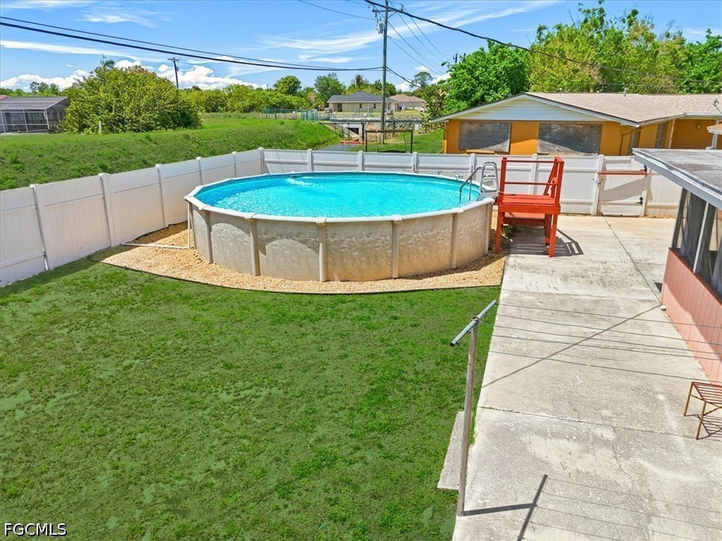 1524 Markdale St E Property Photo 25