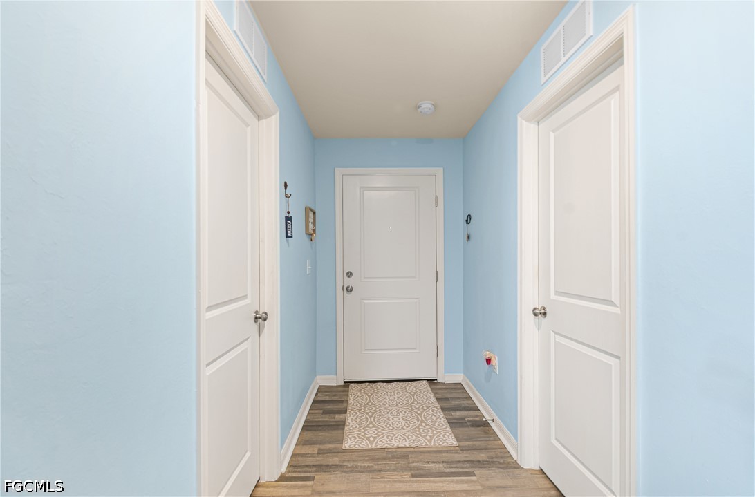 9158 Aegean Cir Property Photo 4