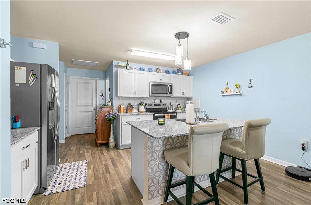 9158 Aegean Cir Property Photo 5