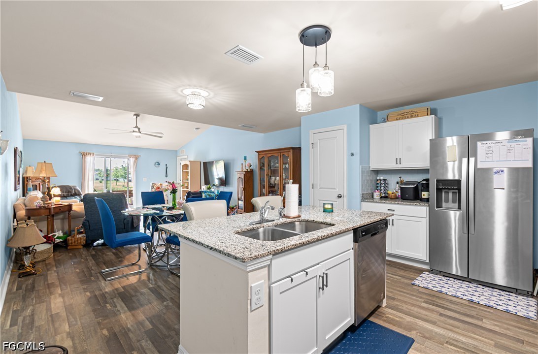9158 Aegean Cir Property Photo 8