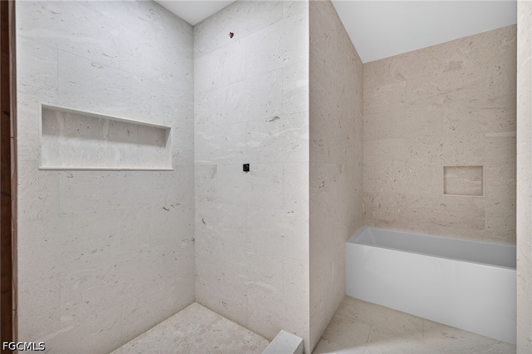 2026017490 Property Photo 22