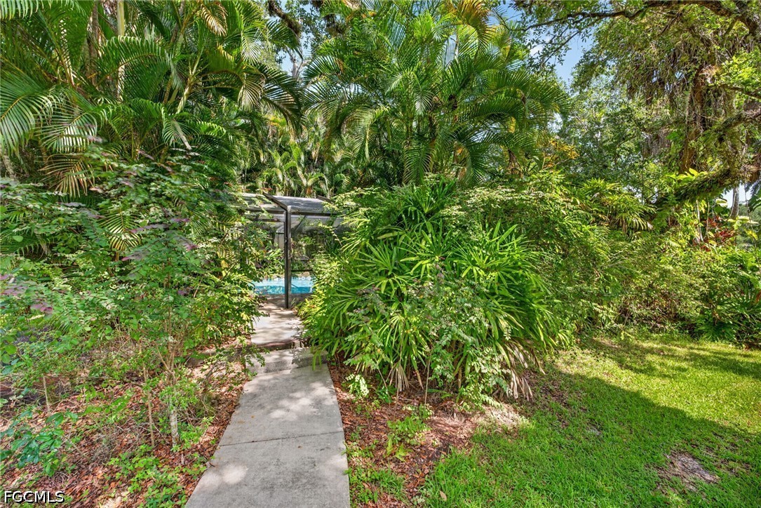 2026017490 Property Photo 37