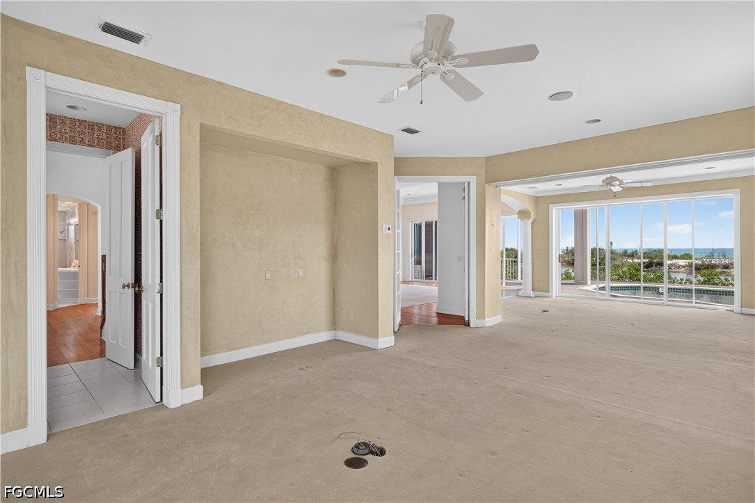 6007 Clam Bayou Ln Property Photo 22