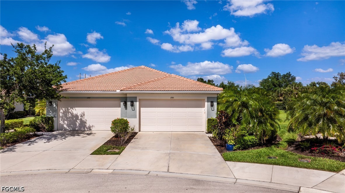 11921 Grosseto Ct Property Photo 40