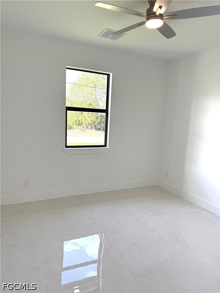 2026017564 Property Photo 13