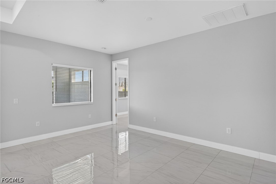 1715 Sw 3rd St Property Photo 11