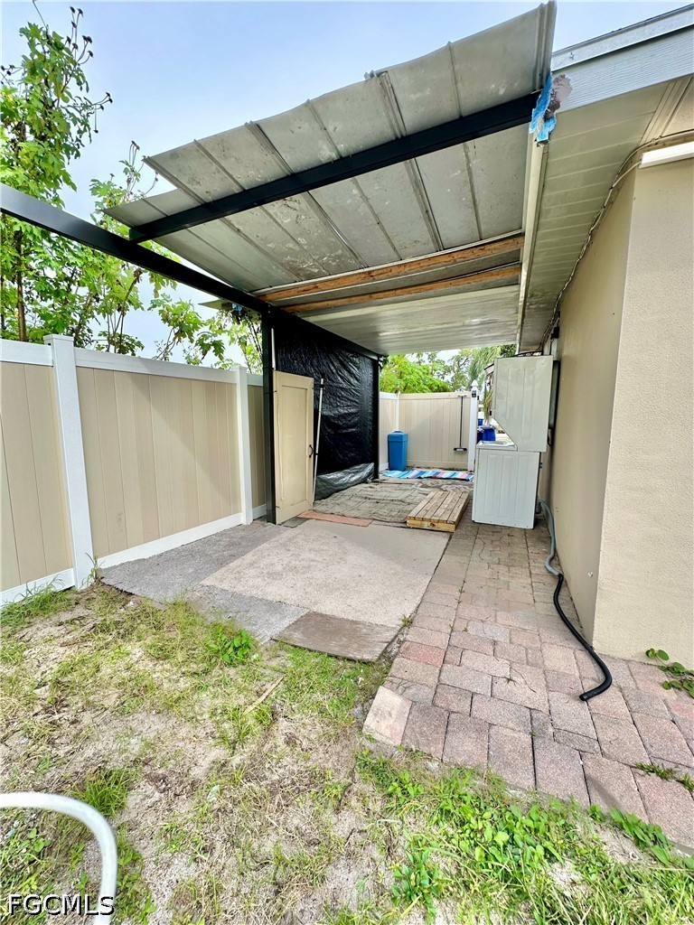 907 Laredo Ave Property Photo 7