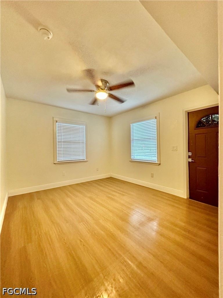 3208-3216 Dale St Property Photo 11