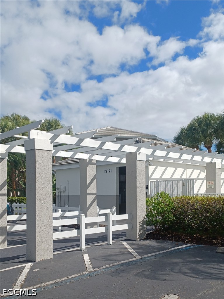 12070 Summergate Cir 101 Property Photo 29