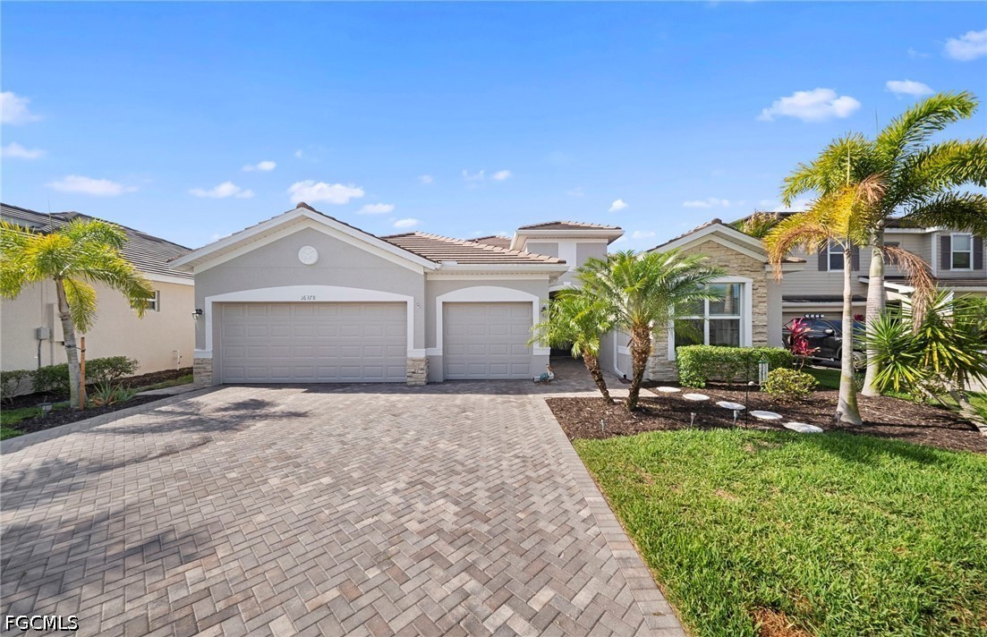 16378 Bonita Landing Cir Property Photo 1