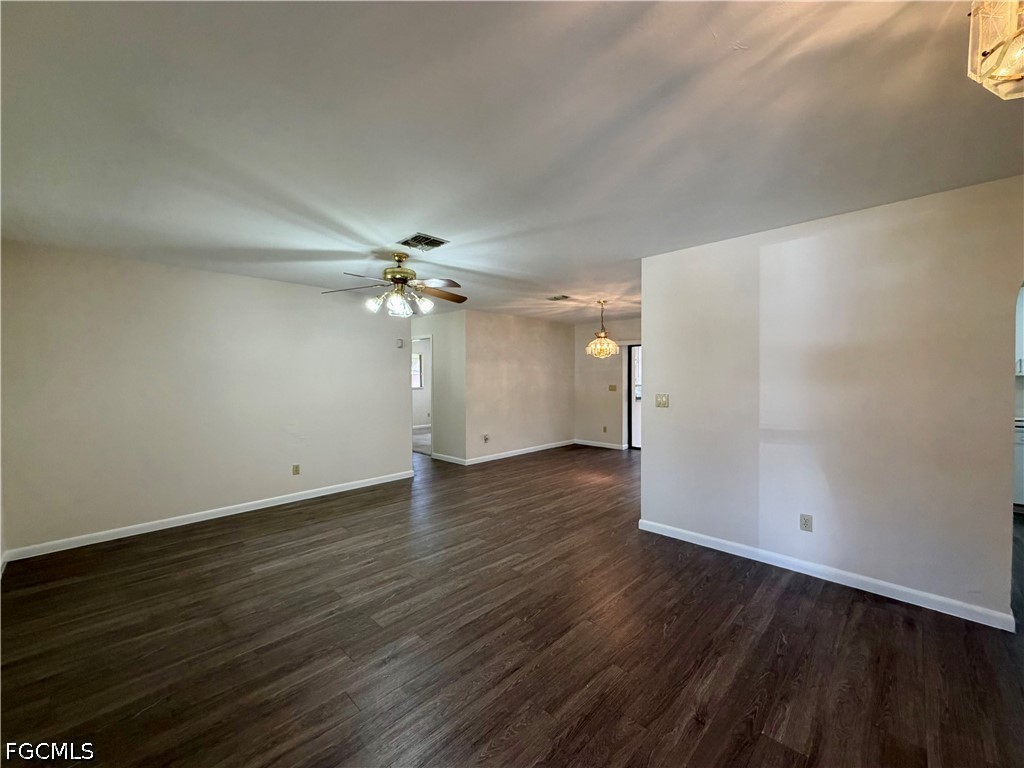 122 Roosevelt Ave Property Photo 9