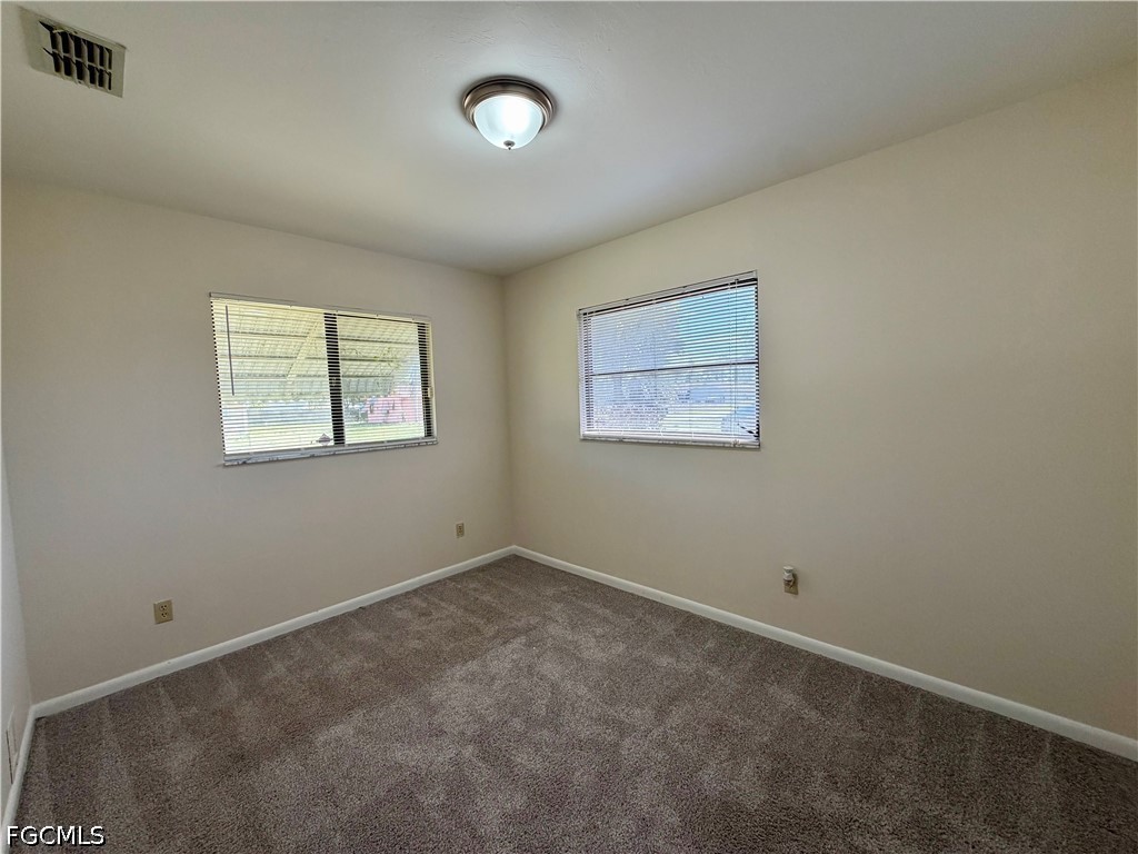 122 Roosevelt Ave Property Photo 13