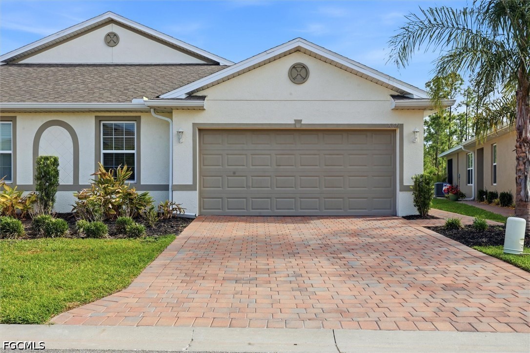 20579 Plumwood Loop Property Photo 1