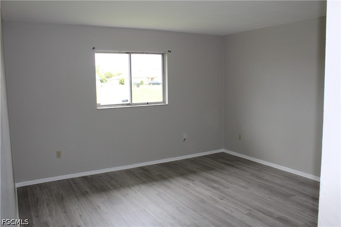 511 Se 5th Pl A - B Property Photo 5