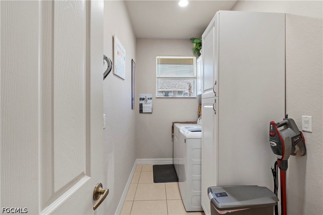 126 Sw 39th Pl Property Photo 15