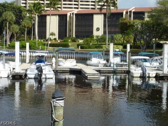 4821 S Landings Dr 205 Property Photo 1