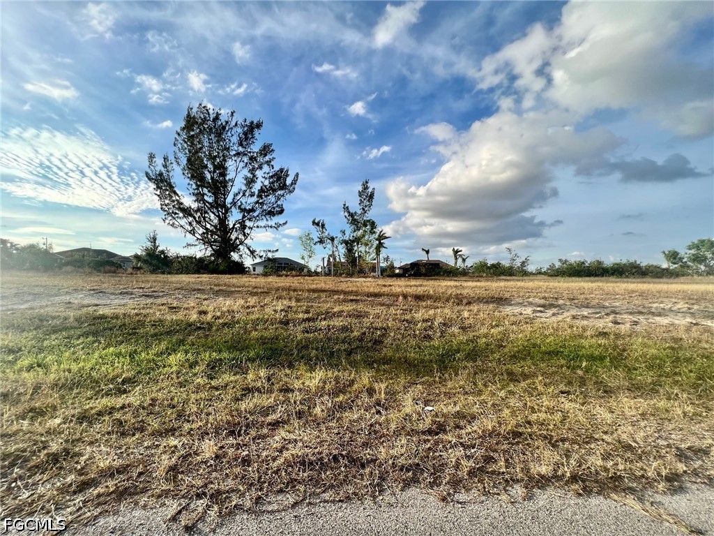 1430 NW 24th PL Property Photo 1
