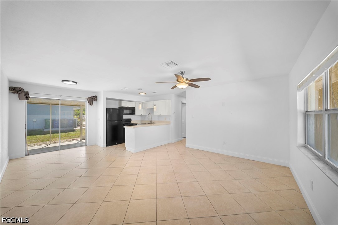 13403 Pine Needle Ln Property Photo 5