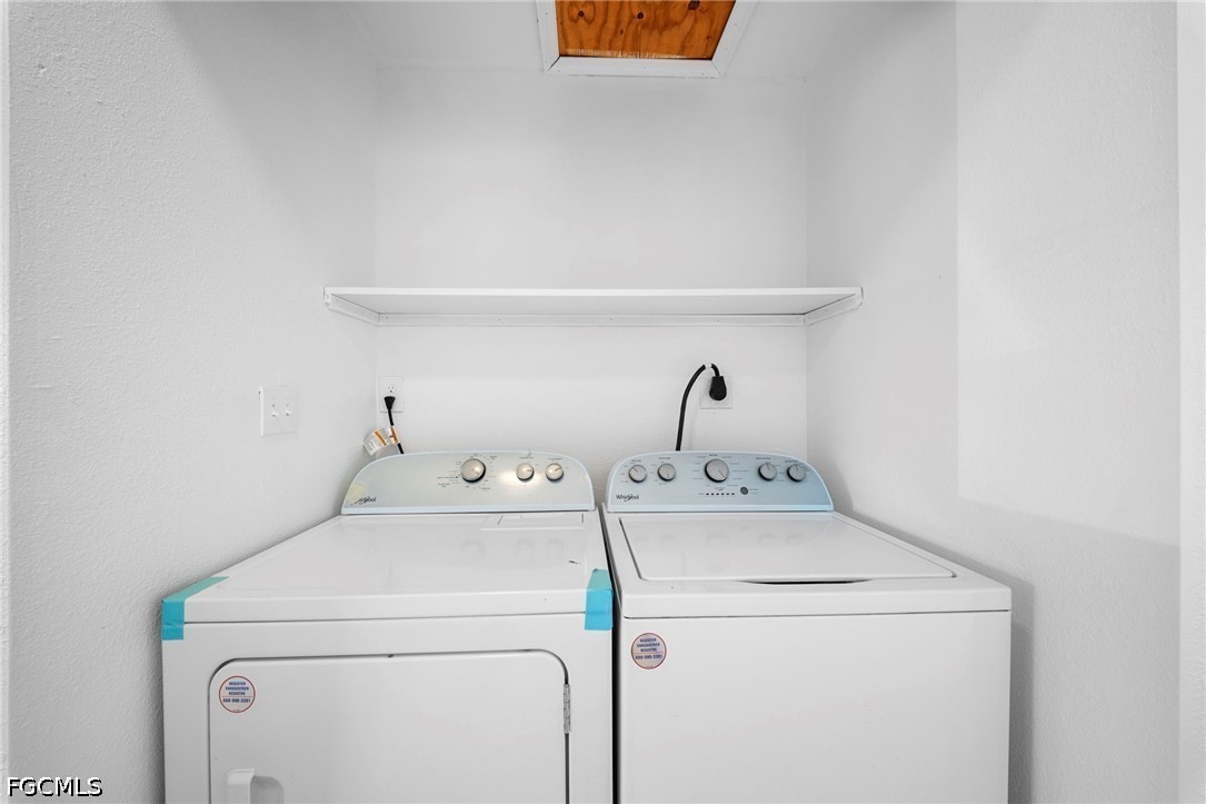 13403 Pine Needle Ln Property Photo 16