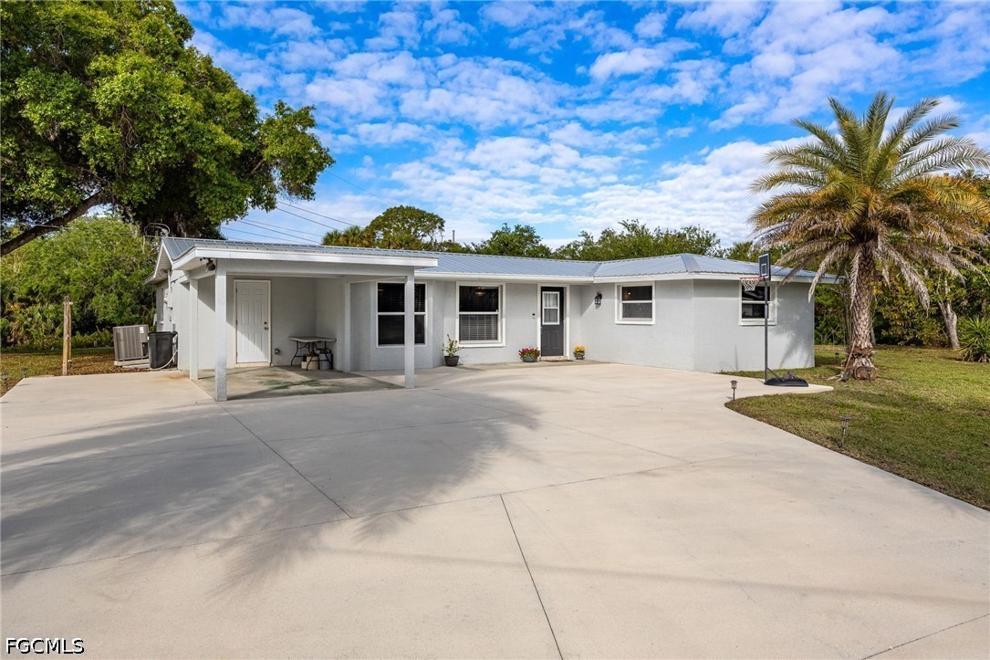 17041 E Lake Dr Property Photo 34