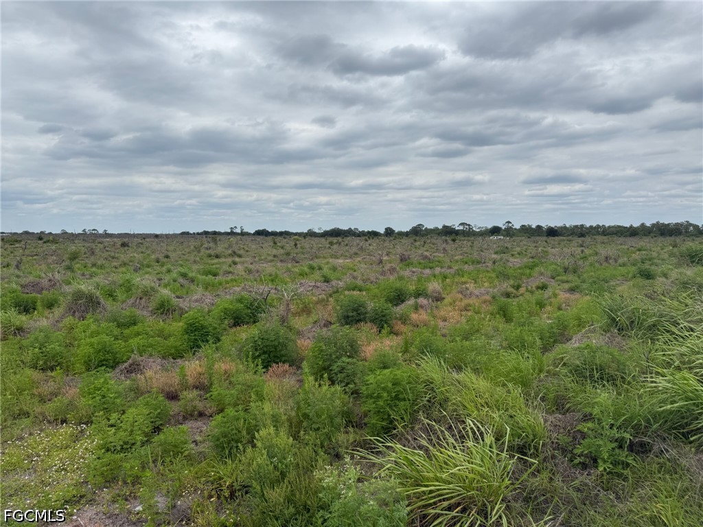 7156 6th RD Property Photo 1